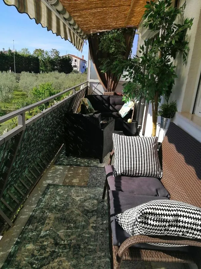 Apartment Saby Porec 0*,
